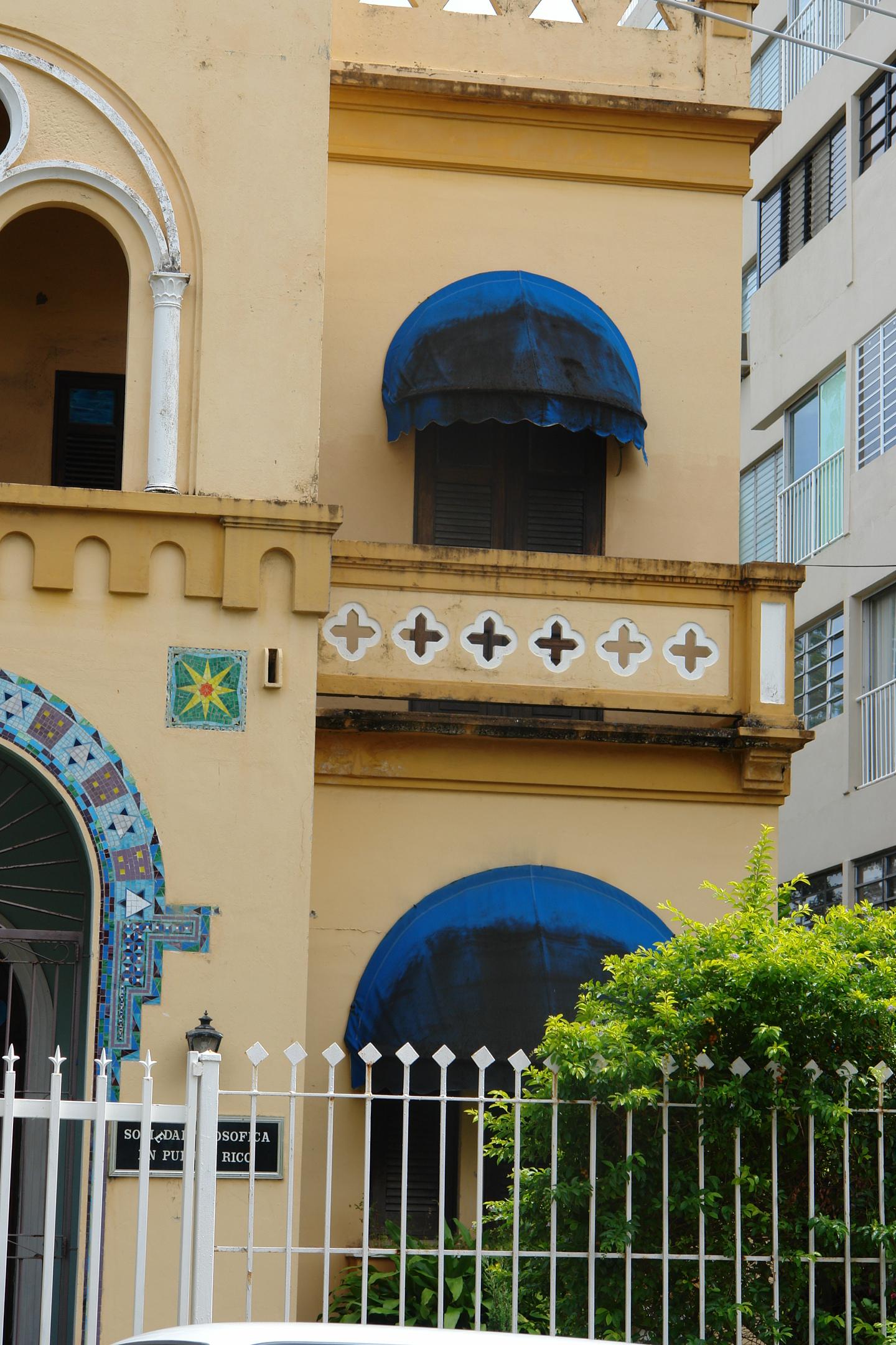 Edificio Sociedad Teosófica de Puerto Rico - Calle Hoare 609 - San Juan (Miramar) - 2011 00004